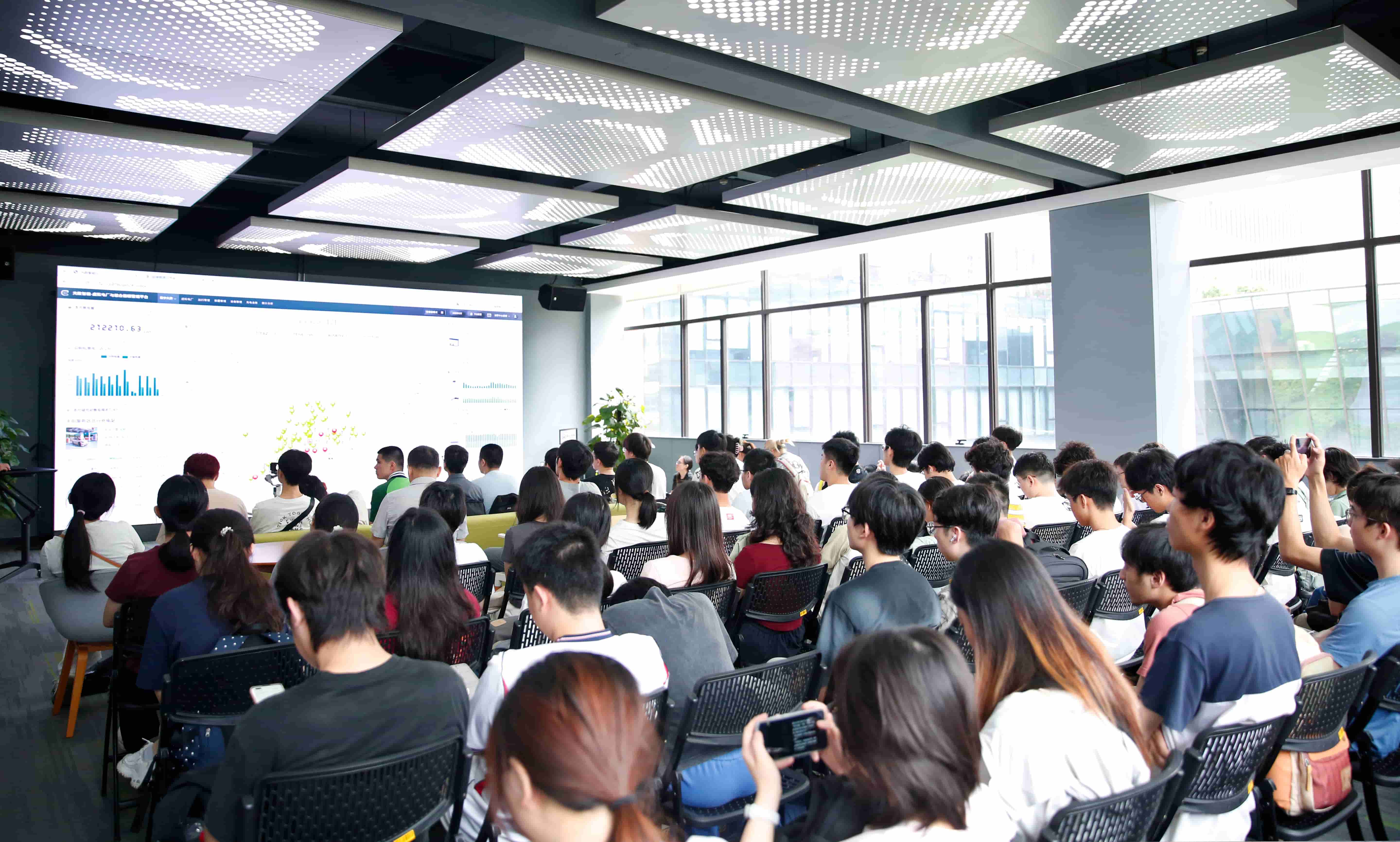 深化校企协同创新，赋能新型电力系统建设丨华南理工大学师生走进FUN乐天使电气开展产学研交流活动